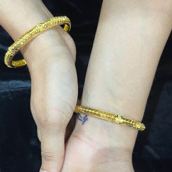 iconic gold look bangles